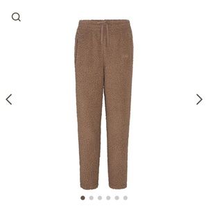 Skims Teddy Jogger Small